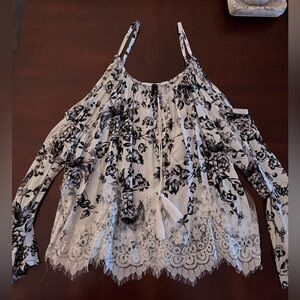 Love & Heart Floral Top